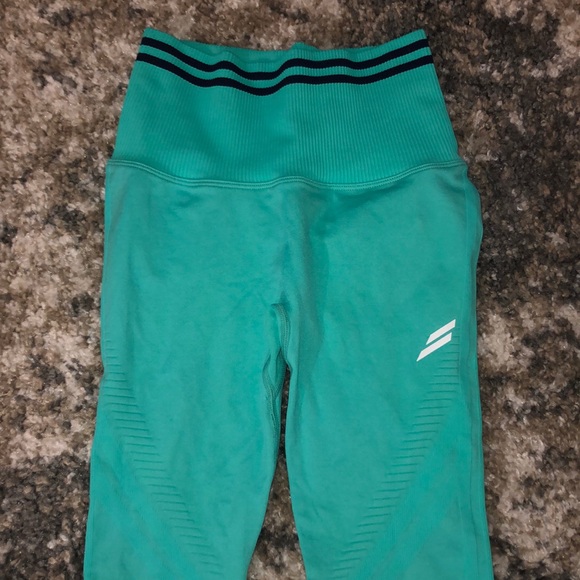 Doyoueven DYE Scrunch Seamless Leggings - Bright Teal - XS - Picture 1 of 5